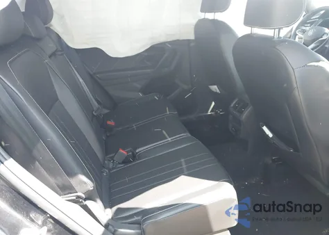 2022 Volkswagen Tiguan 2.0T Se R-Line Black z USA, uszkodzony, nr VIN 3VV8B7AX7NM047758